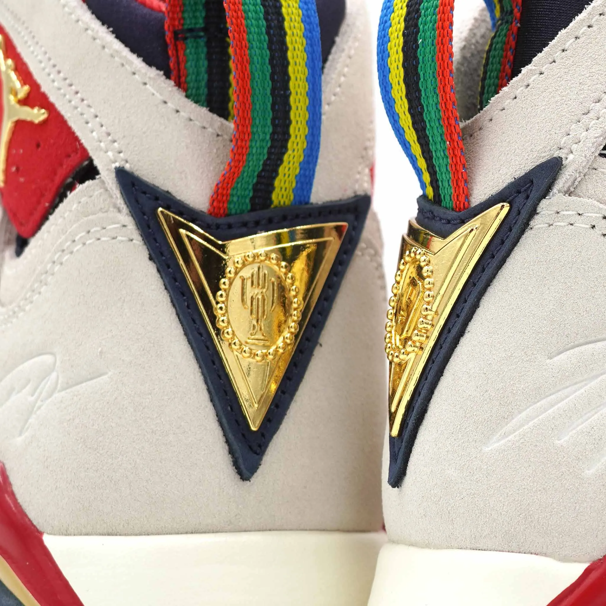 AIR JORDAN 7 RETRO TROPHY ROOM NEW SHERIFF IN TOWN 2022