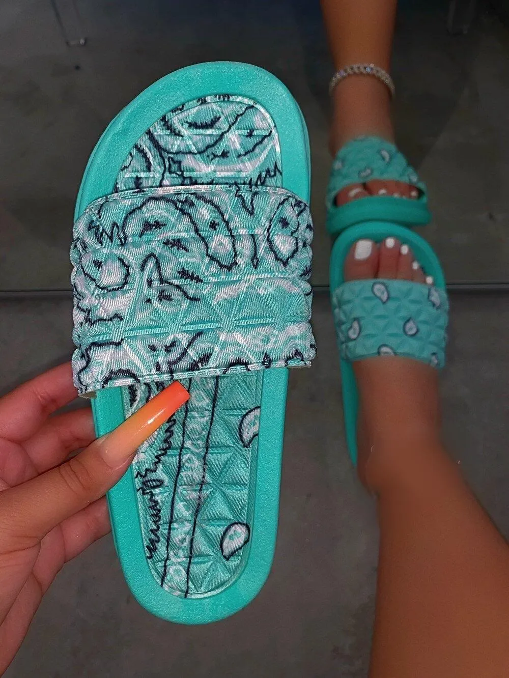 Antoinette Bandana Slides-Mint