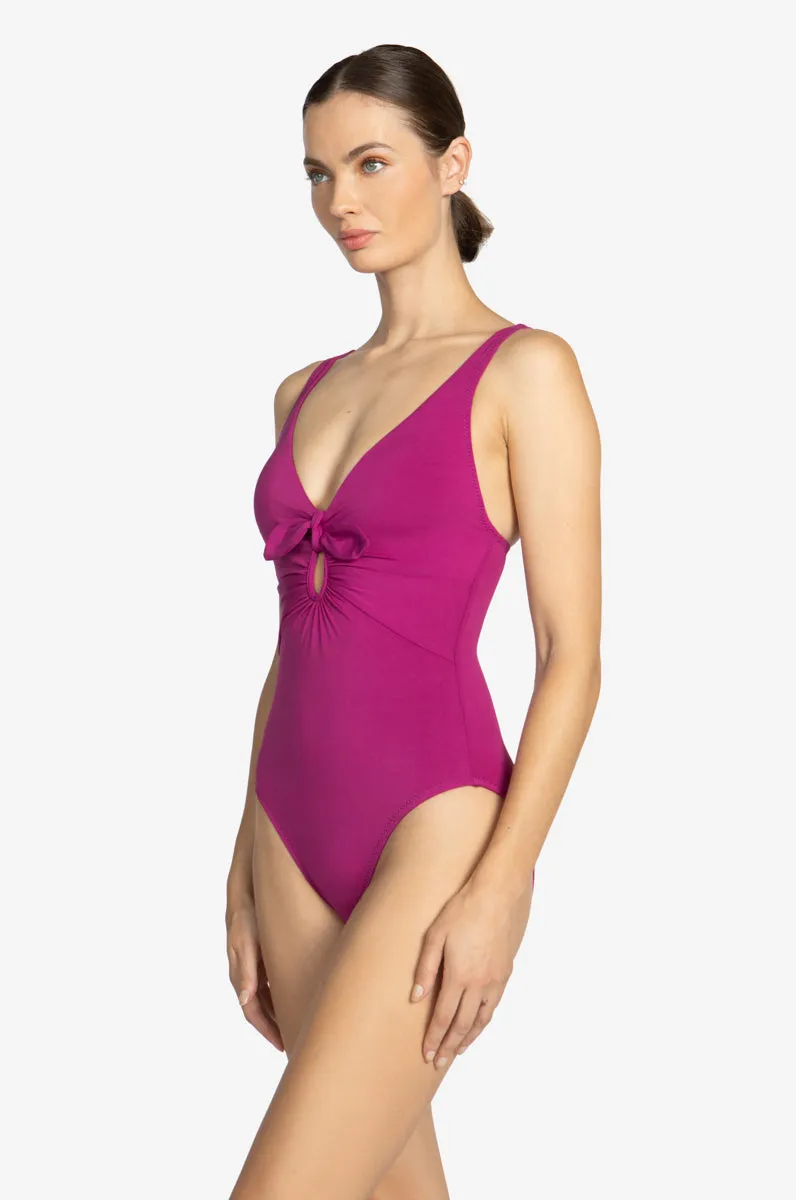 AVA KNOT ONE PIECE