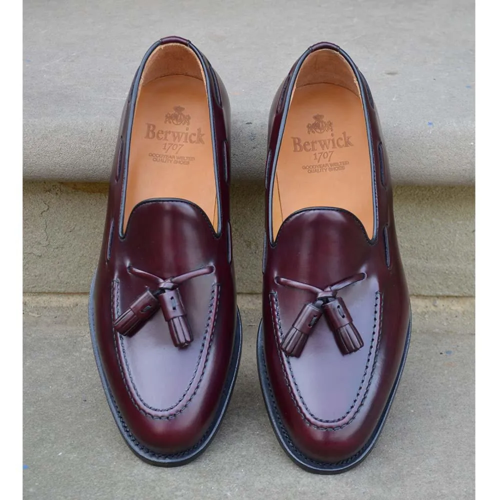 Berwick 1707 Tasselled Slip On (8491) - Burgundy Rois