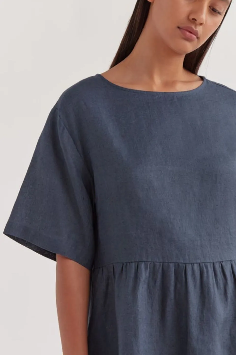 Drawn Linen Slate SS Smock Mini Dress