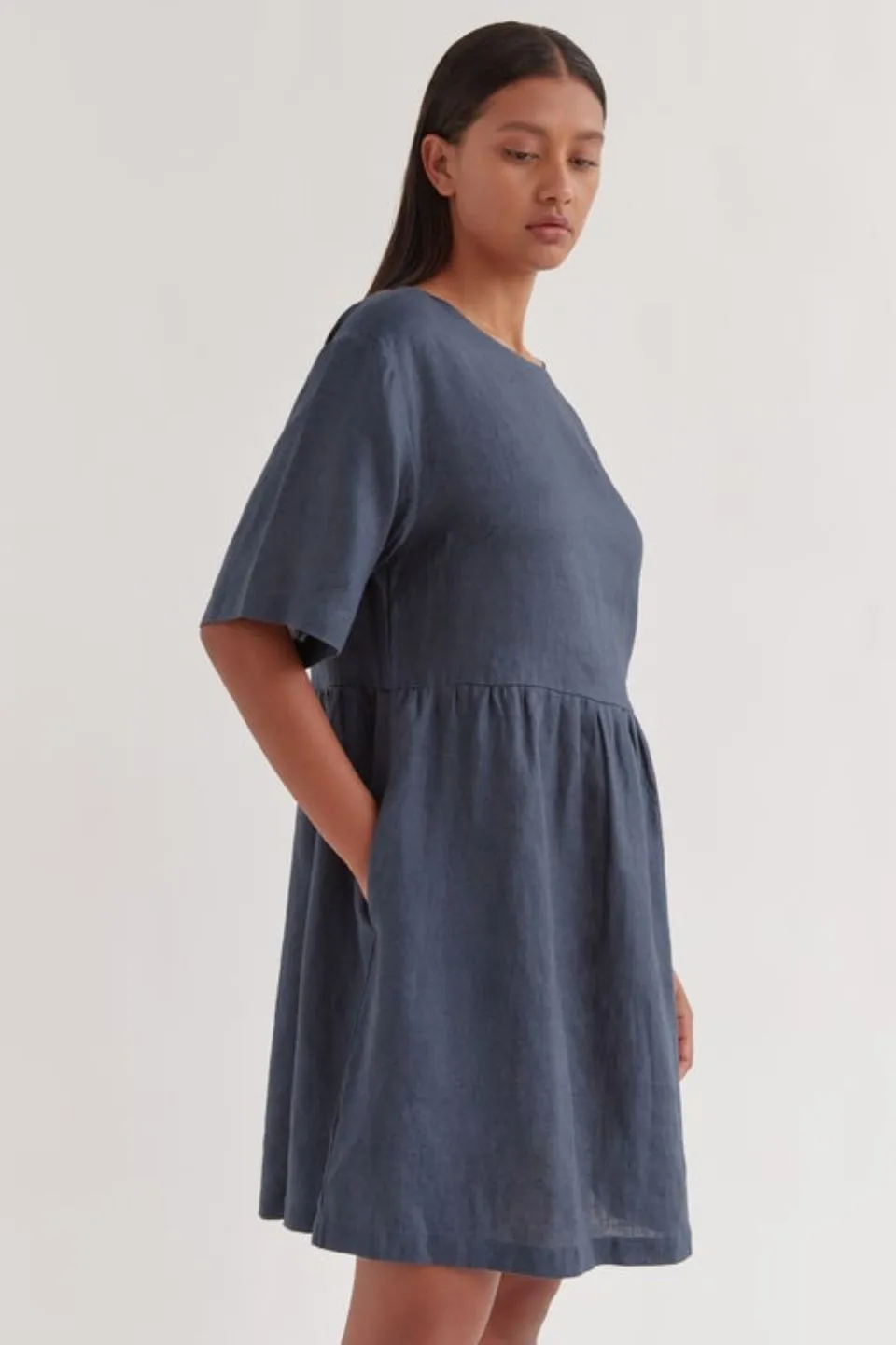 Drawn Linen Slate SS Smock Mini Dress