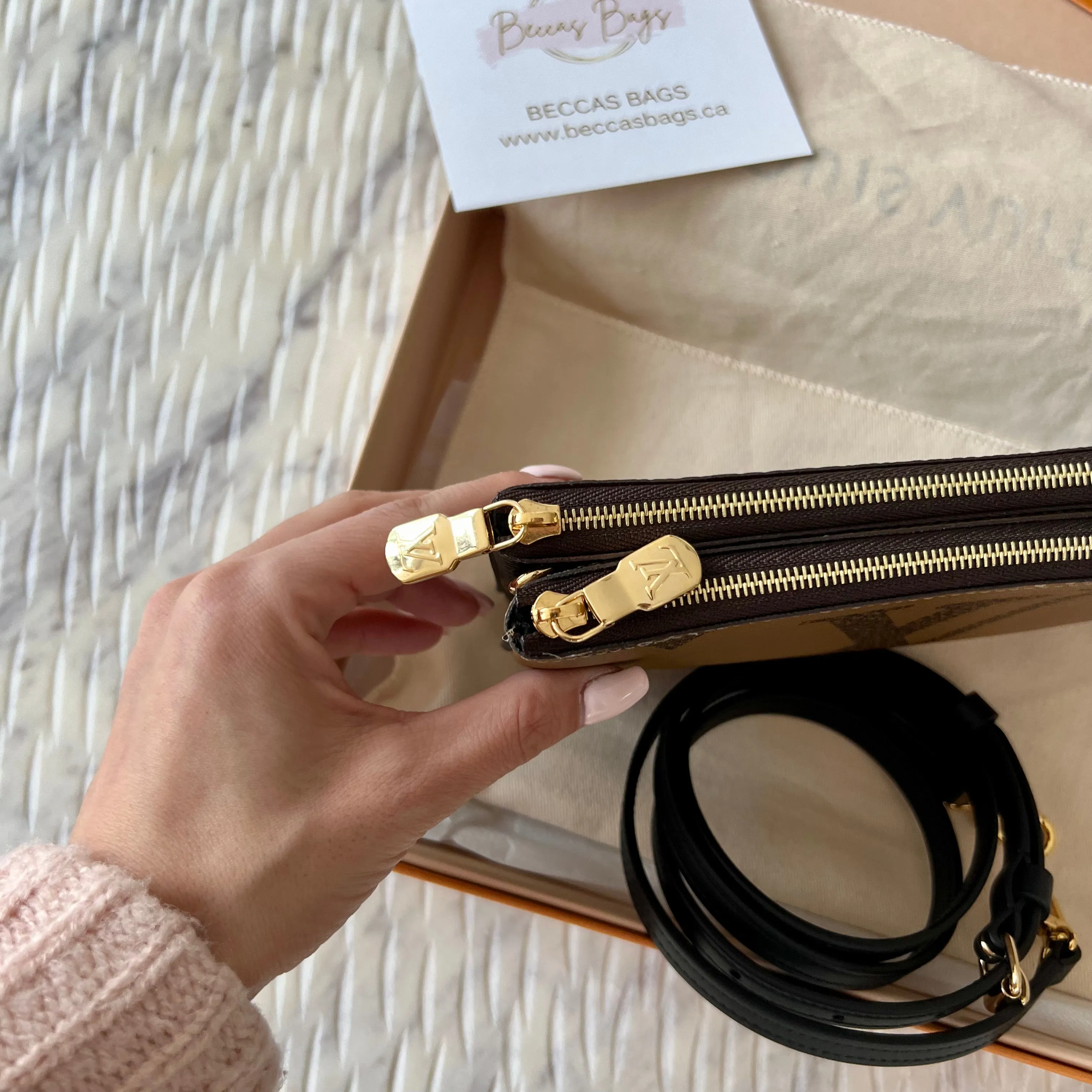 Louis Vuitton Double Zip Pochette