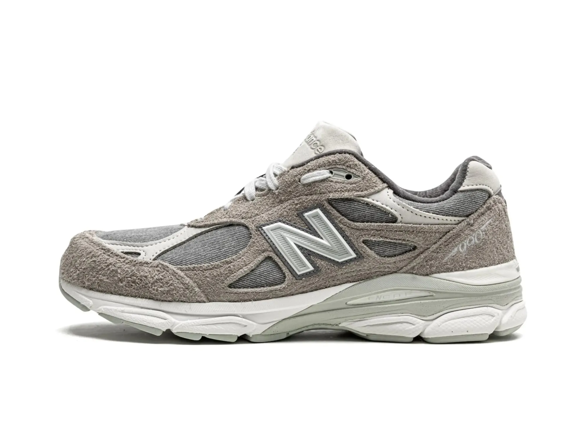 New Balance 990v3 X Levi's "Elephant Skin"